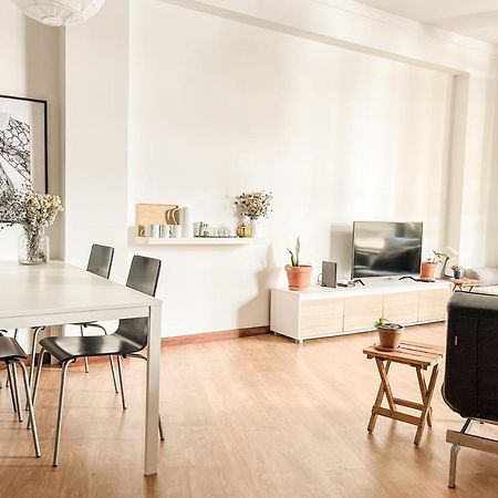 Central Loft With Free Parking Porto Kültér fotó